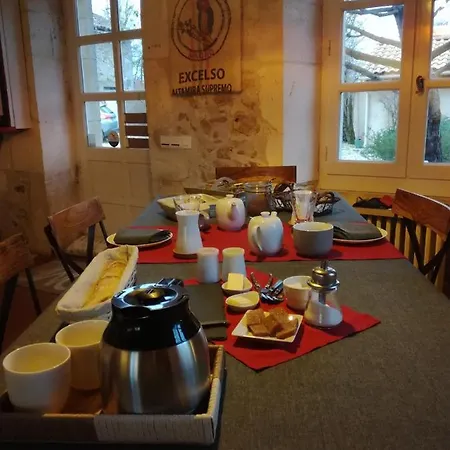 La Maison D'antoine Bed and Breakfast *